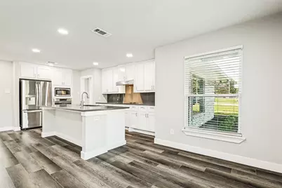 437 Peninsula Drive, Lakewood Village, TX 75068 - Photo 7