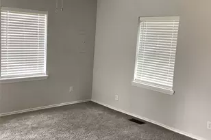 1506 S Travis St, Denison, TX 75021 - Photo 13