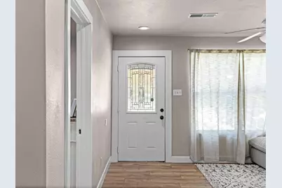 638 Bethpage Avenue, Dallas, TX 75217 - Photo 3