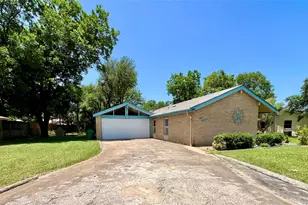 416 Jones St, Hamilton, TX 76531 - Photo 3