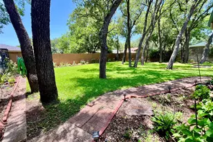 416 Jones St, Hamilton, TX 76531 - Photo 11
