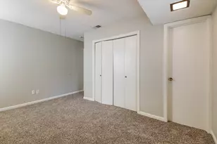 2029 Willow Ln, Plano, TX 75074 - Photo 13
