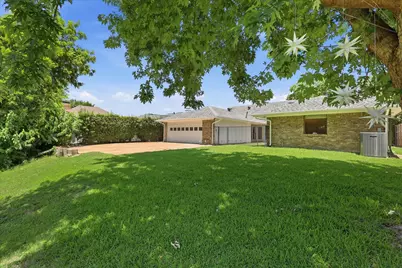 6706 La Manga Drive, Dallas, TX 75248 - Photo 25