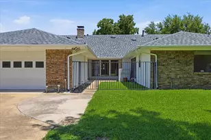 6706 La Manga Dr, Dallas, TX 75248 - Photo 23