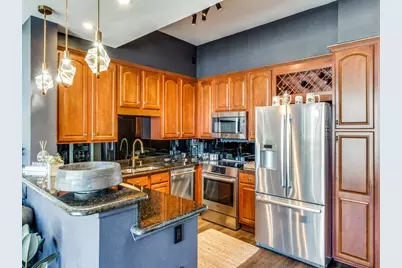 [Address not provided], Dallas, TX 75219 - Photo 9