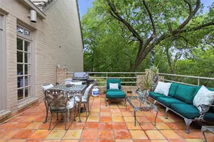 1111 Pebble Creek Rd, Fort Worth, TX 76107 - Photo 33