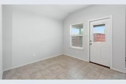 409 Beekeeper Drive, Fort Worth, TX 76131 - Photo 15