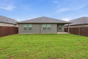 409 Beekeeper Dr, Fort Worth, TX 76131 - Photo 5