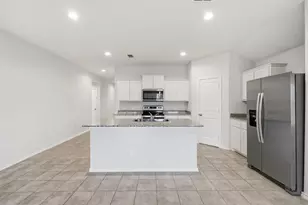 409 Beekeeper Dr, Fort Worth, TX 76131 - Photo 9