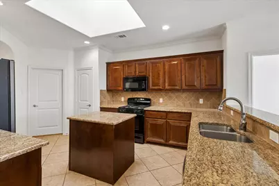 5109 Carnoustie Trail, Arlington, TX 76001 - Photo 9