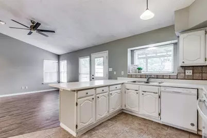 4409 Seville Lane, McKinney, TX 75070 - Photo 15