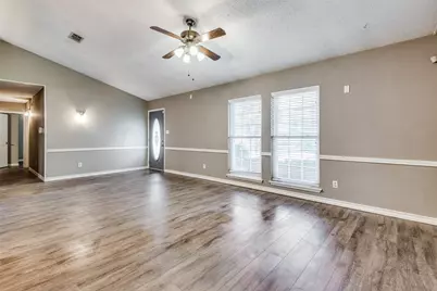 4409 Seville Lane, McKinney, TX 75070 - Photo 7