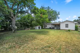 303 Avenue E., Moody, TX 76557 - Photo 15