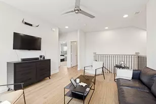 6648 Windfall Dr, Fort Worth, TX 76135 - Photo 17
