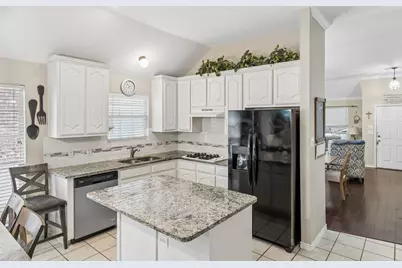 8013 Elk Mountain Trail, McKinney, TX 75070 - Photo 7
