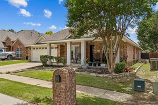 8013 Elk Mountain Trail, McKinney, TX 75070 - Photo 3