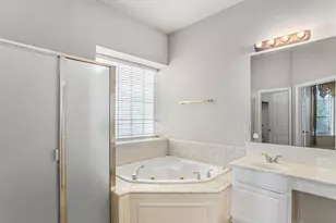 4213 Sharondale Dr, Flower Mound, TX 75022 - Photo 11