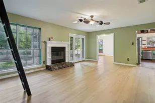 8420 Creekbluff Dr, Dallas, TX 75249 - Photo 5
