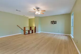 8420 Creekbluff Dr, Dallas, TX 75249 - Photo 17