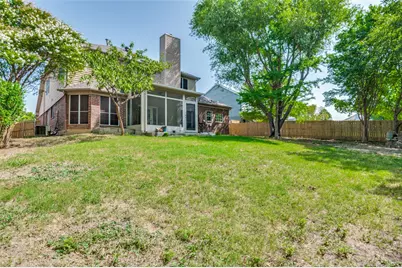 8420 Creekbluff Drive, Dallas, TX 75249 - Photo 25