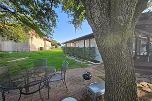 465 Peninsula Dr, Lakewood Village, TX 75068 - Photo 5