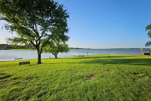 465 Peninsula Dr, Lakewood Village, TX 75068 - Photo 3