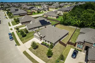 802 Grove Park Ln, Midlothian, TX 76065 - Photo 31