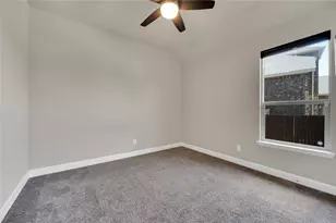 802 Grove Park Ln, Midlothian, TX 76065 - Photo 13