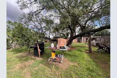 [Address not provided], Tye, TX 79563 - Photo 5