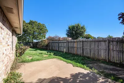 6600 Brookhaven Court, Fort Worth, TX 76133 - Photo 23