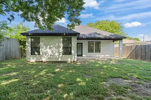 106 1/2 Cook St, Waxahachie, TX 75165 - Photo 23