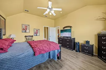 549 Anchor Way, Crowley, TX 76036 - Photo 9