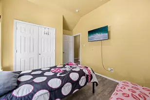 549 Anchor Way, Crowley, TX 76036 - Photo 13