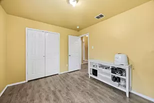 549 Anchor Way, Crowley, TX 76036 - Photo 15