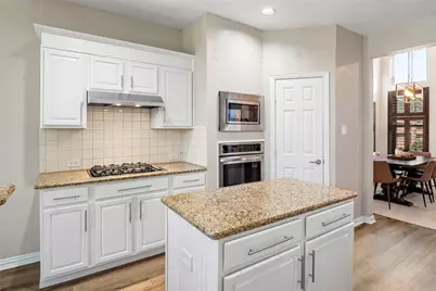 1132 Stone Gate Drive, Irving, TX 75063 - Photo 13
