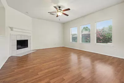 3425 Hermalinda Drive, Denton, TX 76207 - Photo 5