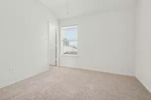3425 Hermalinda Dr, Denton, TX 76207 - Photo 15