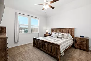 3223 Hunters Gln Dr, Aubrey, TX 76227 - Photo 13