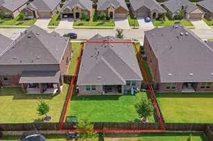 3223 Hunters Gln Dr, Aubrey, TX 76227 - Photo 39