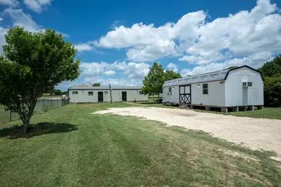 5327 Old Lorena Road, Lorena, TX 76655 - Photo 15