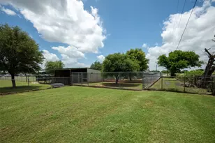 5327 Old Lorena Rd, Lorena, TX 76655 - Photo 27