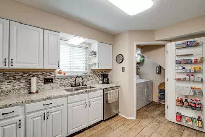 1 Rockwood Circle, Bedford, TX 76021 - Photo 17