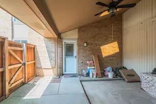 1 Rockwood Cir, Bedford, TX 76021 - Photo 7