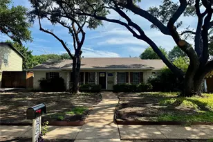 406 Pleasant Valley Ln, Richardson, TX 75080 - Photo 1