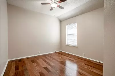 206 Meredith Court, Irving, TX 75063 - Photo 21