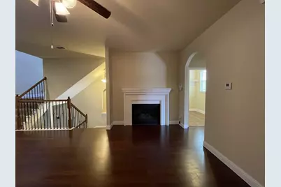 2650 Venice Drive #4, Grand Prairie, TX 75054 - Photo 5