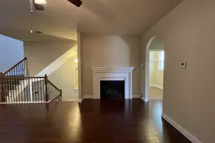 2650 Venice Dr, Grand Prairie, TX 75054 - Photo 5