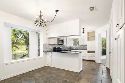 614 Arbor Court, Highland Village, TX 75077 - Photo 11