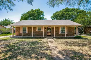 113 S Valley St, Red Oak, TX 75154 - Photo 1
