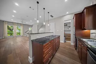 2335 Clark St, Dallas, TX 75204 - Photo 17